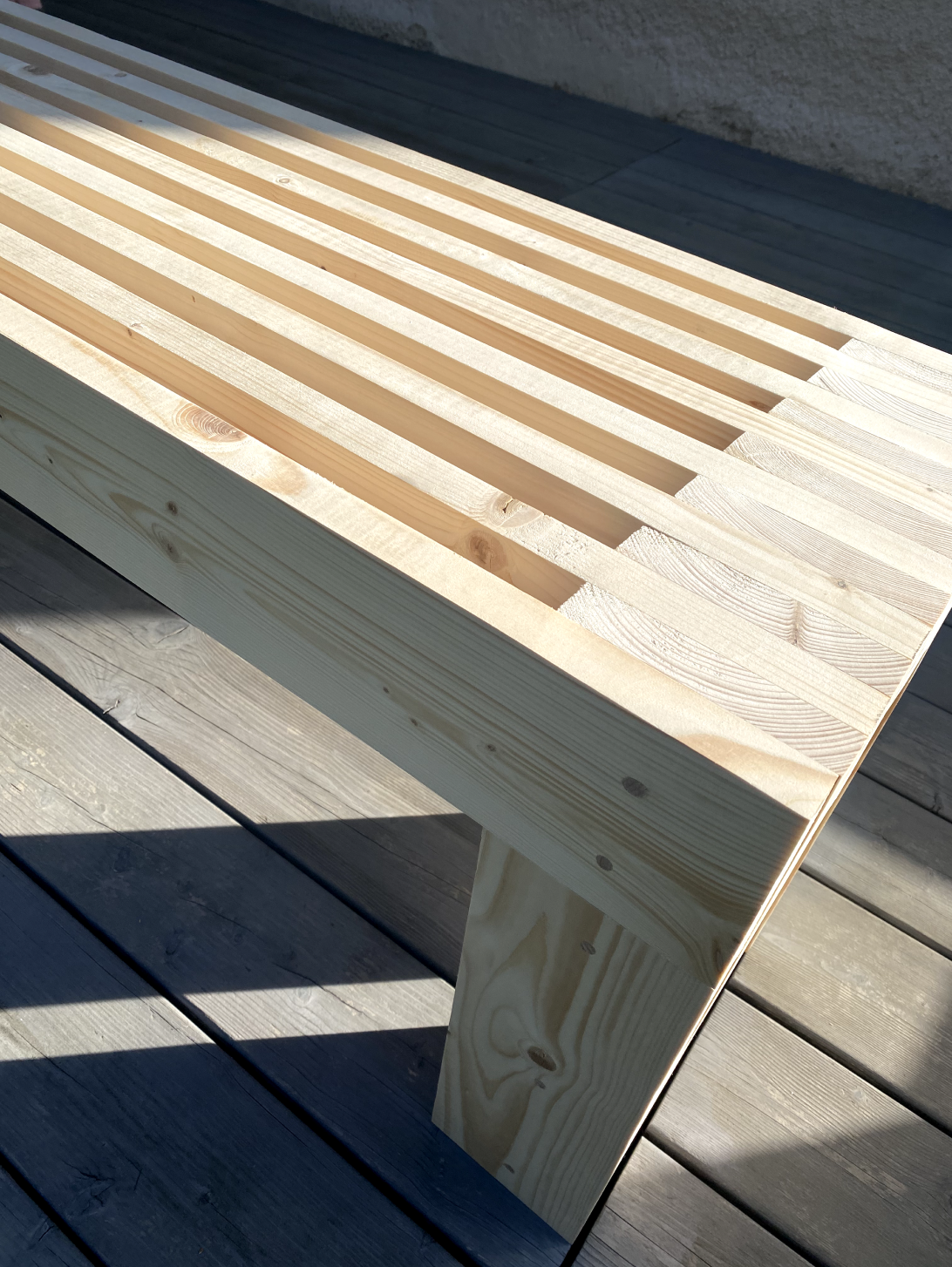 wooden bench